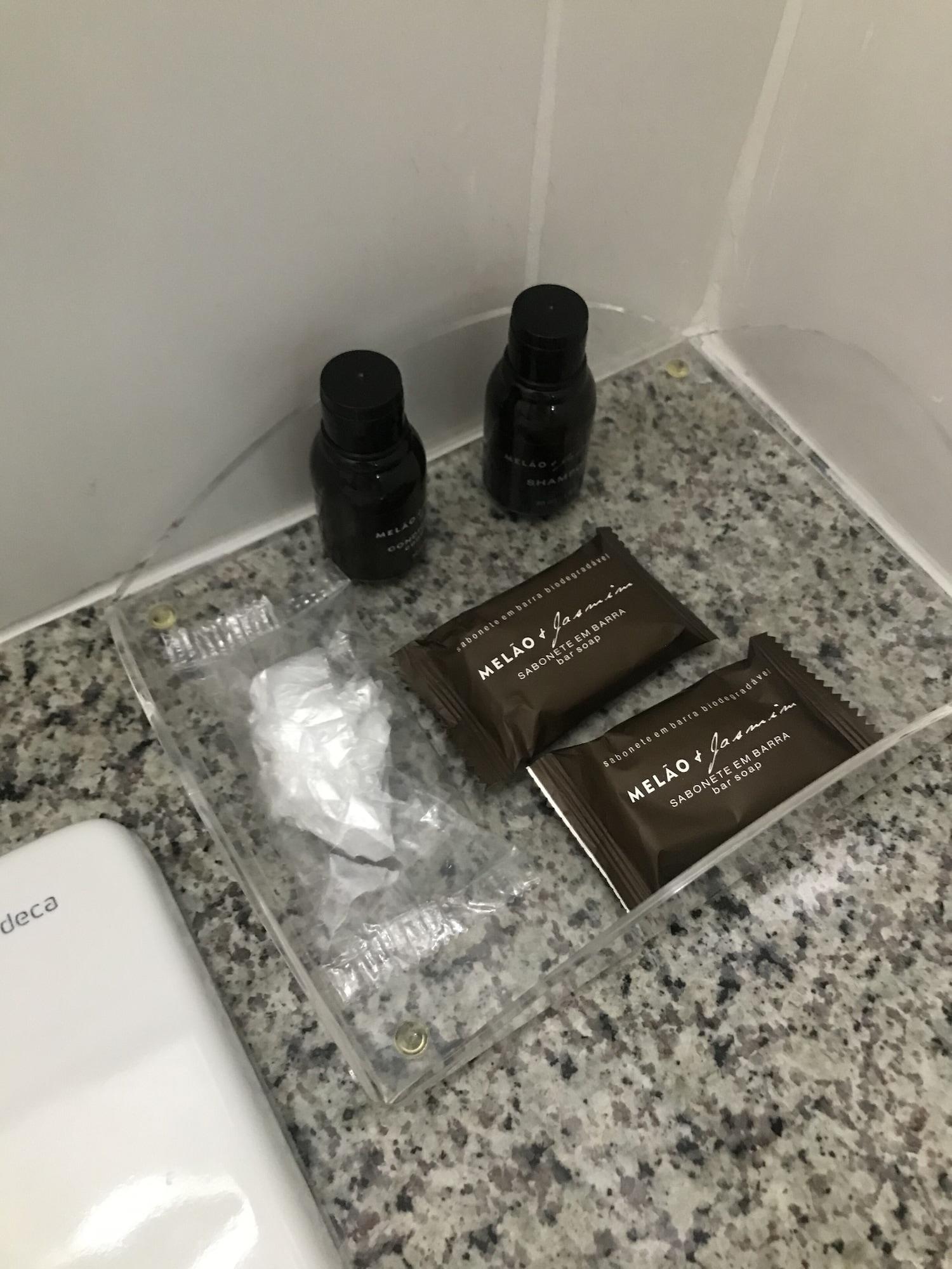 欧伊提酒店 戈亚尼亚 外观 照片